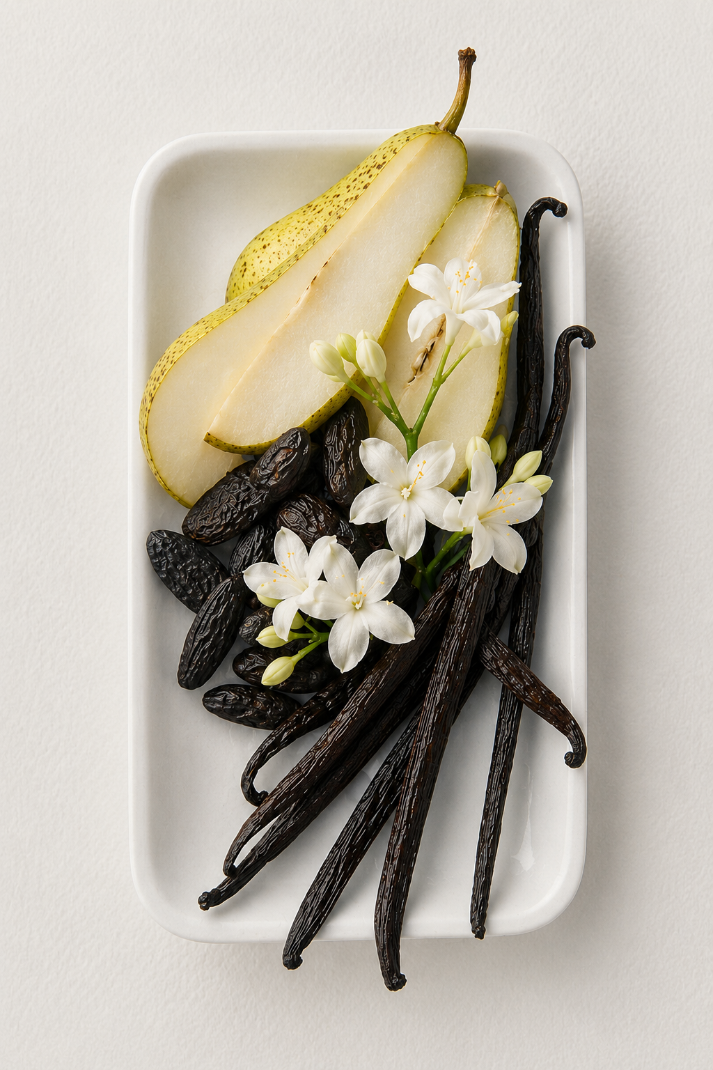 ZUOFUN Maison Z Onyx Rouge fragrance notes with Pear, Tonka Bean, and Jasmine